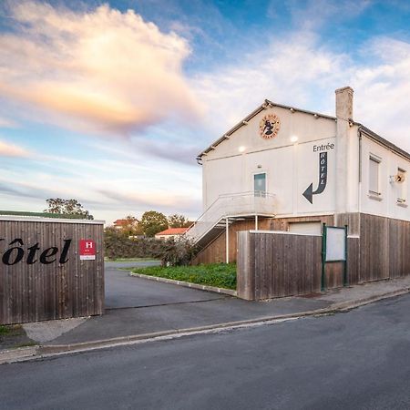 Hotel De La Gare Surgères 외부 사진