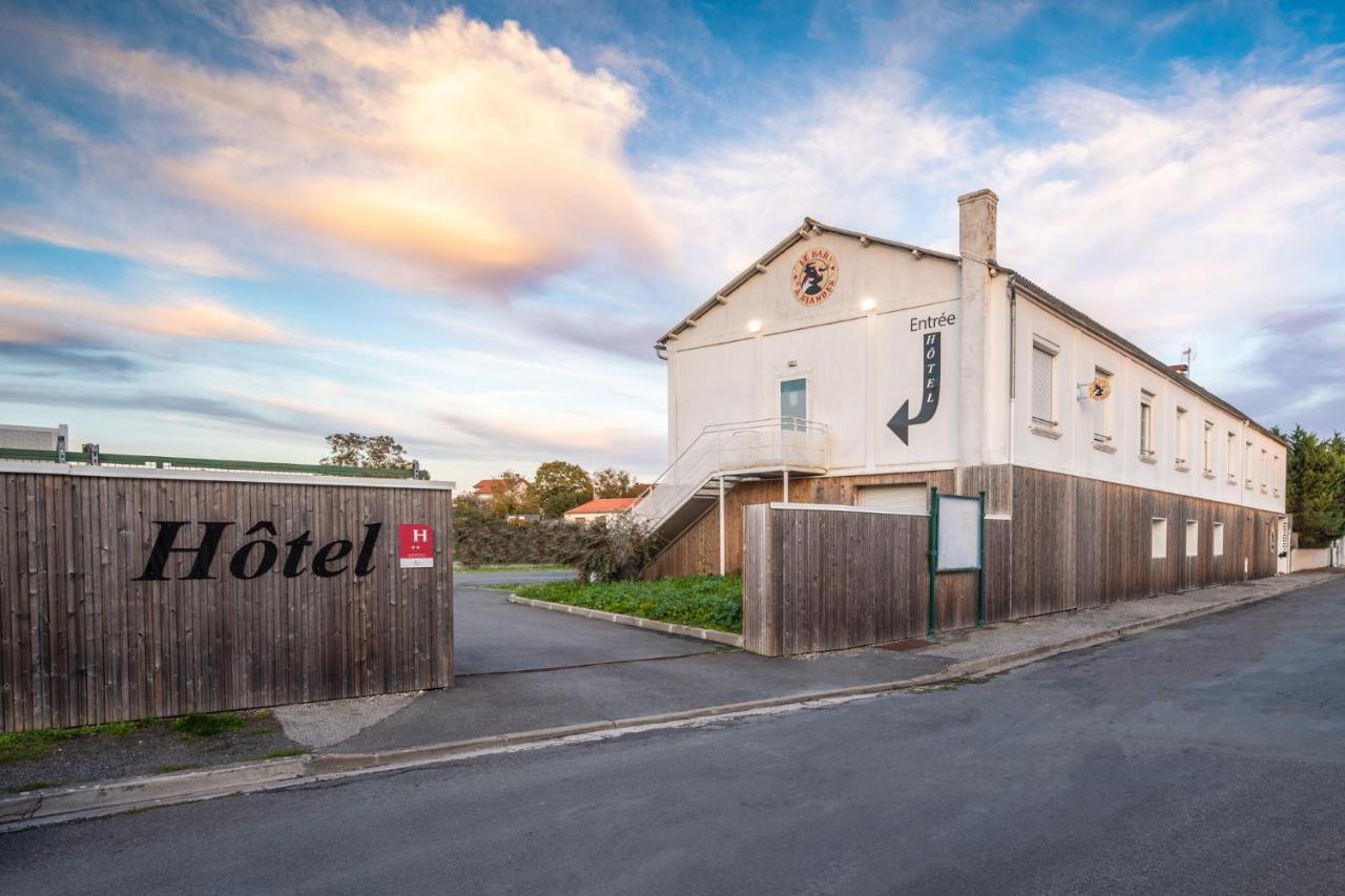 Hotel De La Gare Surgères 외부 사진